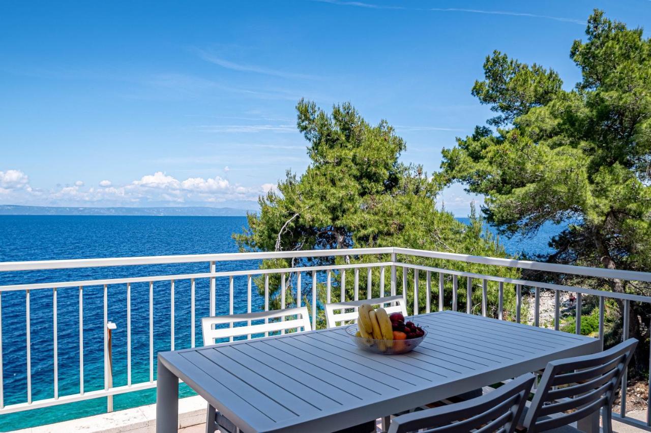 Beachfront Tempera With Seaview Apartment *